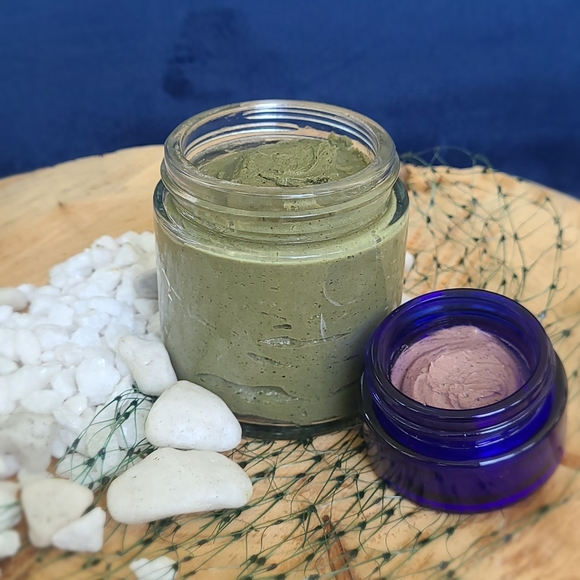 Siagi Skin Natural Plant-Based Skincare Products - Picture 5 of 9